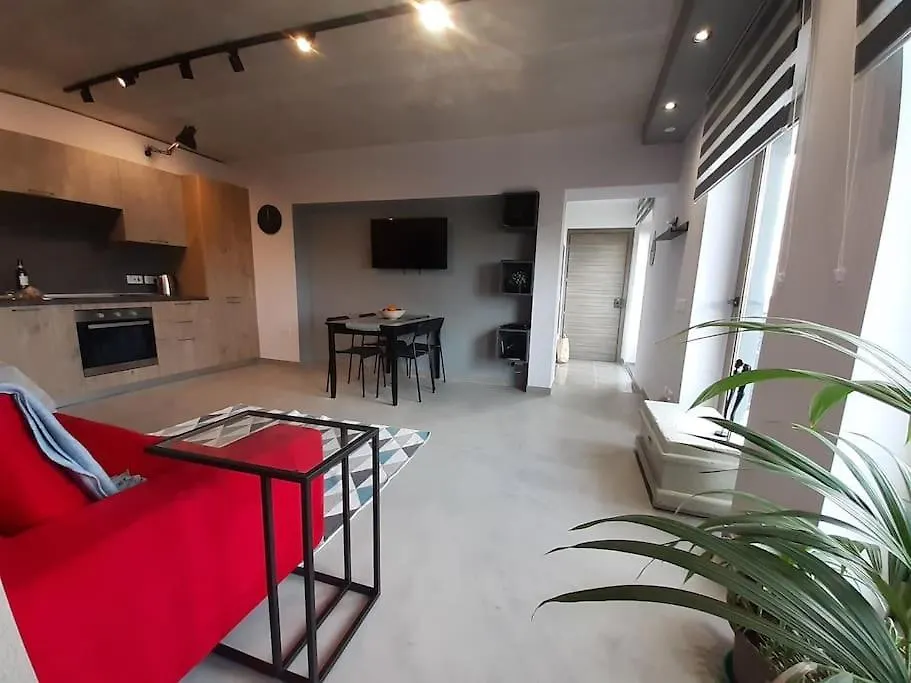 Modern Apartment On Mdina'S Promenade Rabat